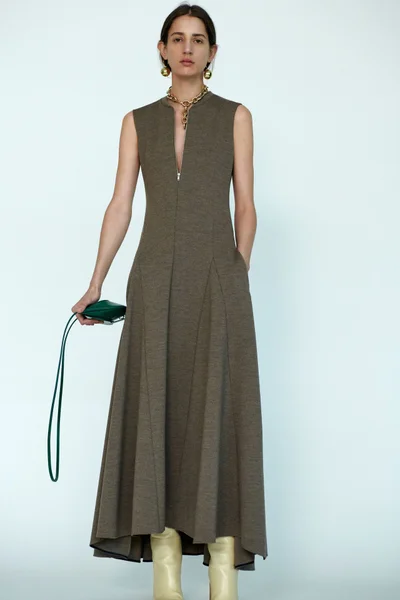 Look 28